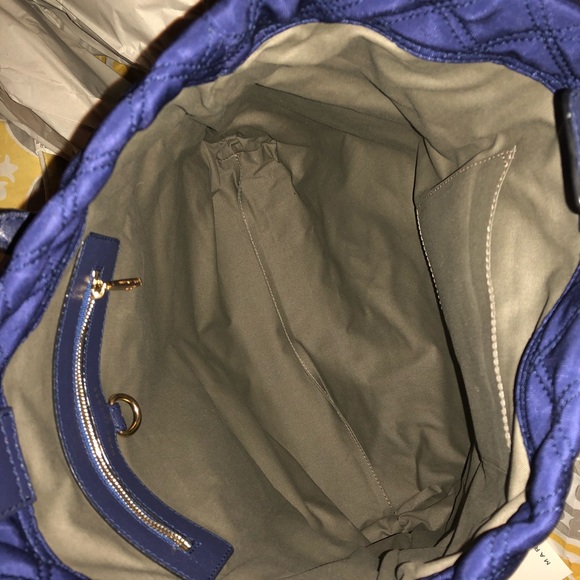 ❤️HP❤️ Marc Jacobs w/ Leather Blue Quilted Handbag - Picture 7 of 8